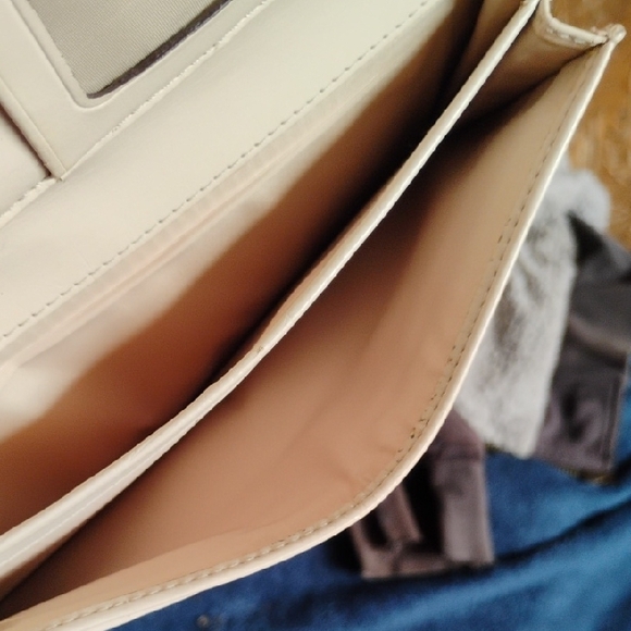 Coach Multicolor Wallet - Picture 4 of 5